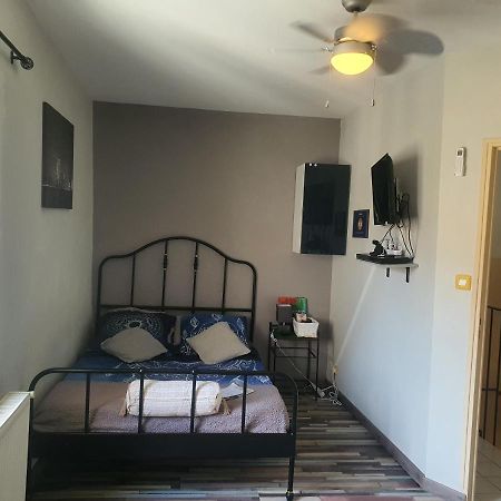 City House Appartements Entraigues-sur-la-Sorgue Luaran gambar