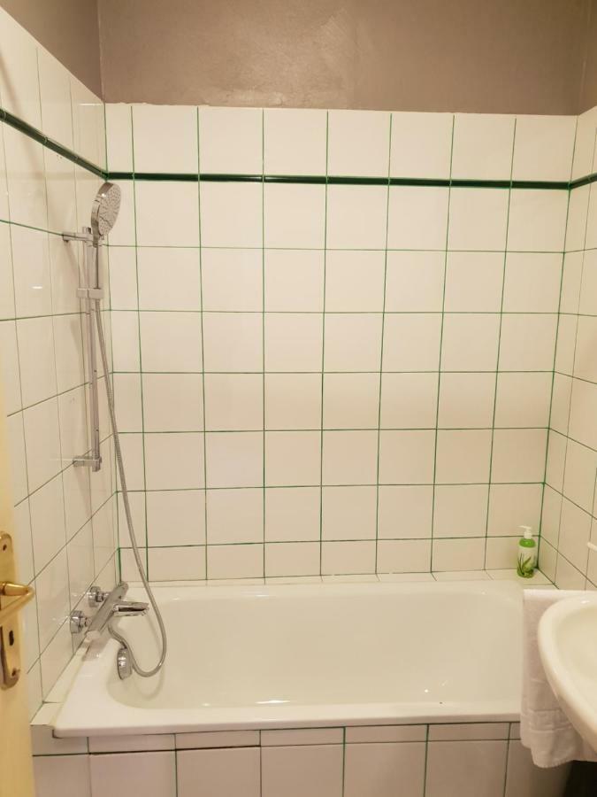 City House Appartements Entraigues-sur-la-Sorgue Luaran gambar