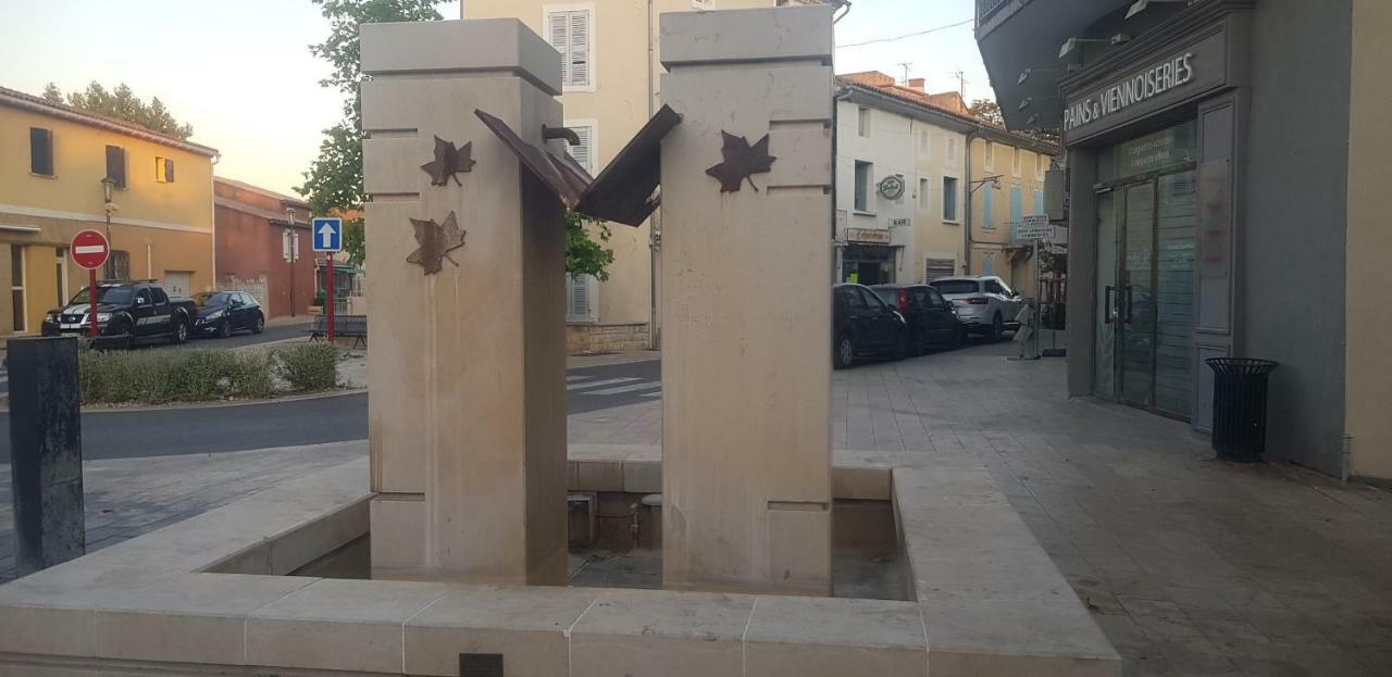 City House Appartements Entraigues-sur-la-Sorgue Luaran gambar